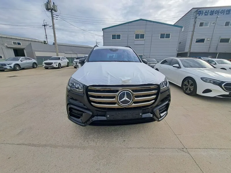 Mercedes Benz GLS 450, 4 matic 1 Mercedes Benz GLS 450, 4 matic 1