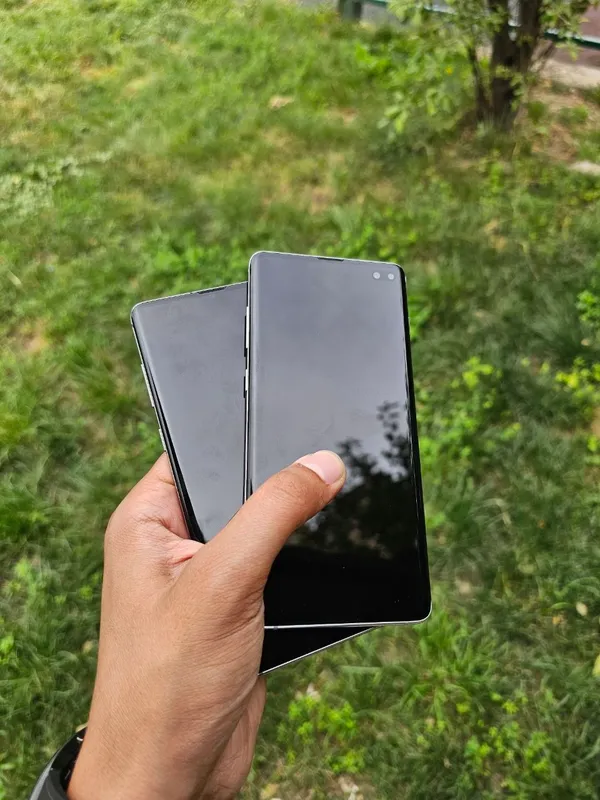 Samsung Galaxy S10 Plus 2 Samsung Galaxy S10 Plus 2