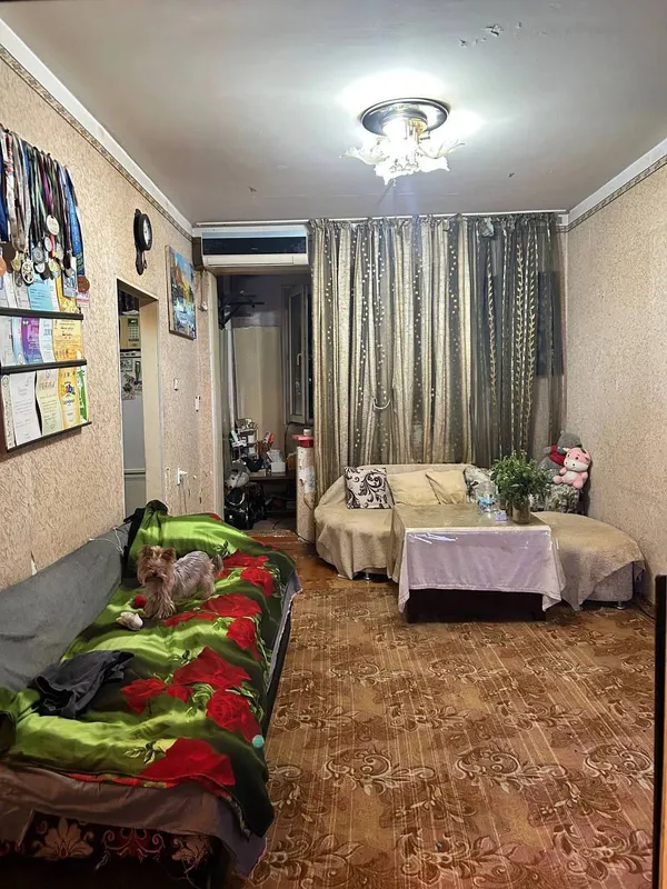 продам чиланзар 19.  двух комнатная