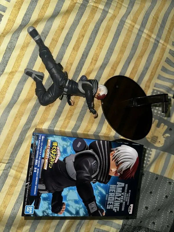 Продается фигурка моя геройская академия (BANDAI) 1 Продается фигурка моя геройская академия (BANDAI) 1