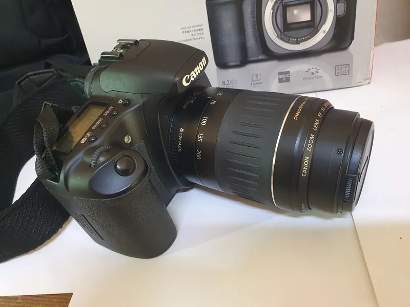 Фотокамера фотоапарат 2 Фотокамера фотоапарат 2