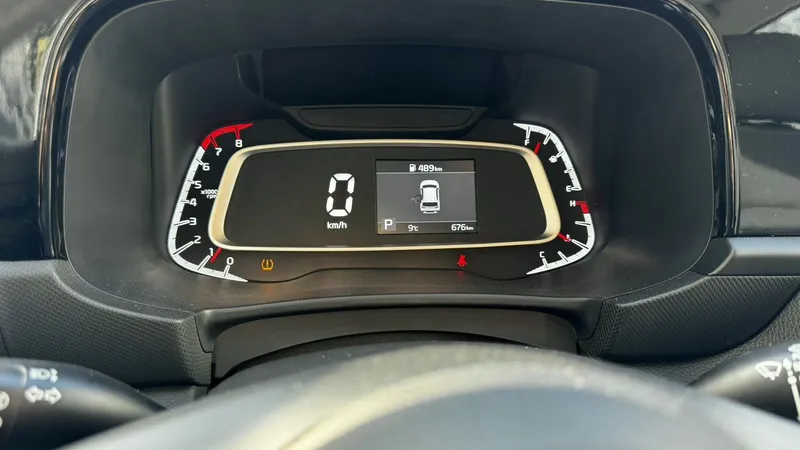 Kia sonet luxe Пробег менее 1тыс — фото 5