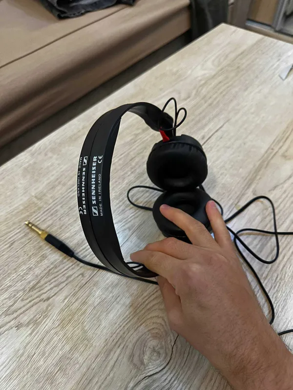 Sennheiser HD 25 for DJ новые 2
