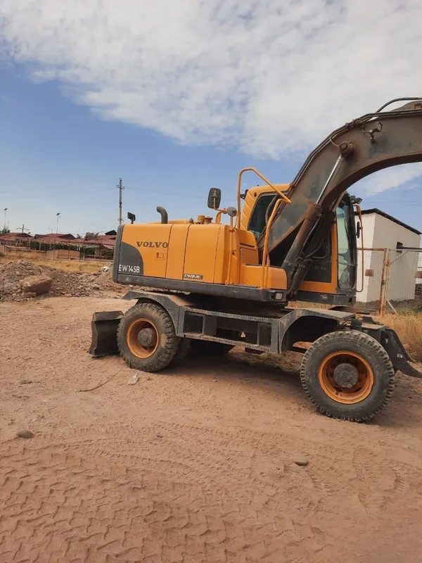 Экскаватор VOLVO EW145B PRIME 2 Экскаватор VOLVO EW145B PRIME 2
