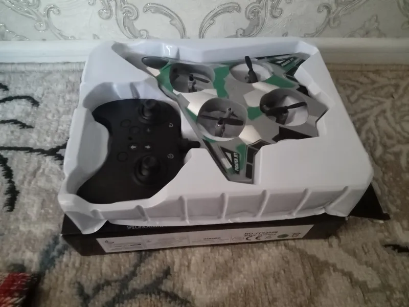 Dron 3