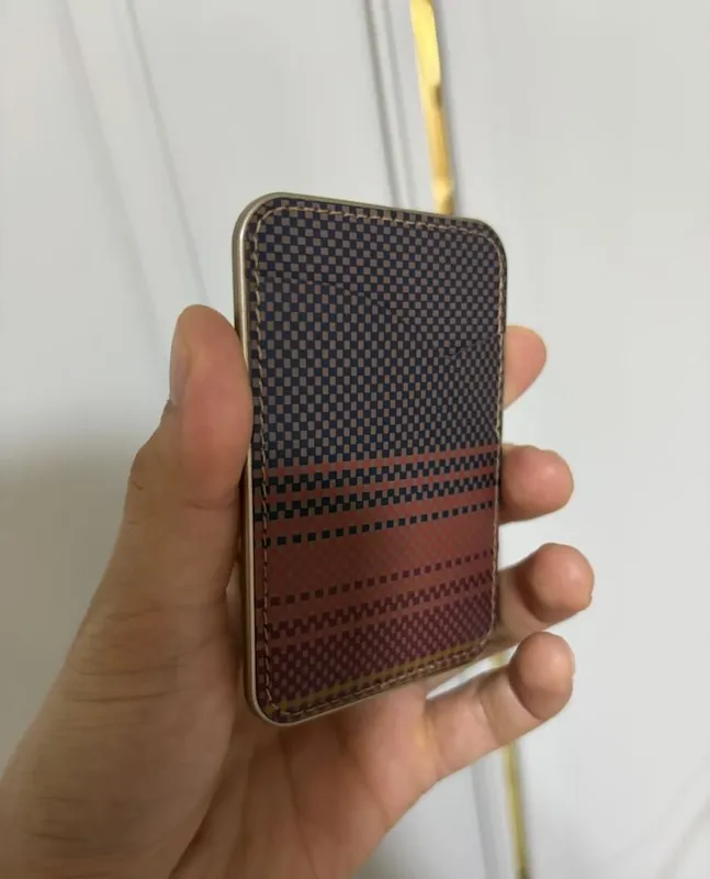 pitaka iphone air 4 pitaka iphone air 4