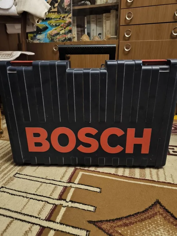Bosch 11e чемодан, коленвал, шатун,ствол 1 Bosch 11e чемодан, коленвал, шатун,ствол 1