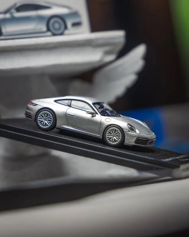 1:64 Porche 911 Carrera kolleksion mashinacha 3