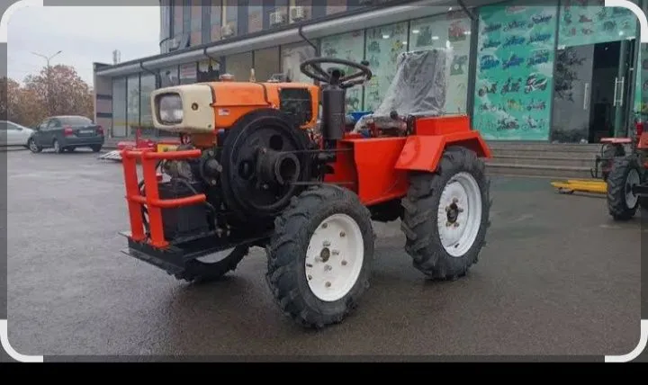 Mini traktor Zubr11 05 1 Mini traktor Zubr11 05 1