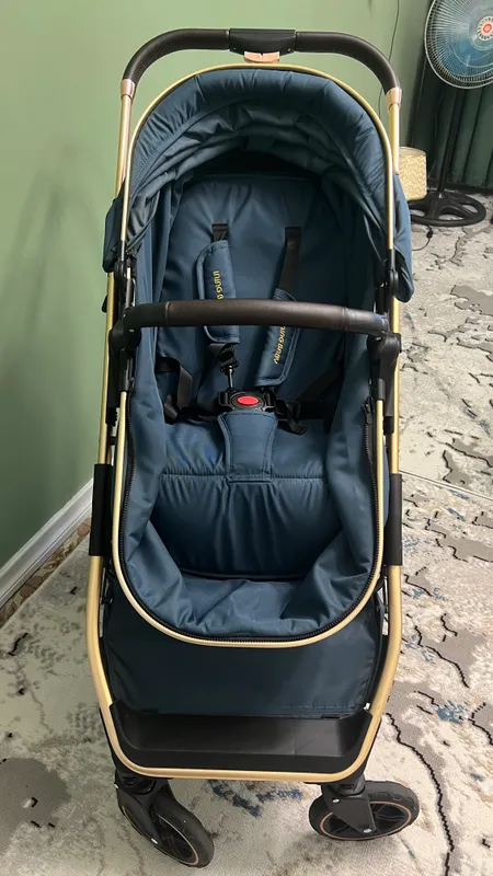 Продаётся коляска Ining baby 4 Продаётся коляска Ining baby 4