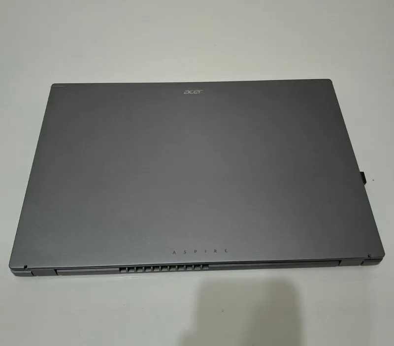 Acer - Aspire A515-58M(8/512)