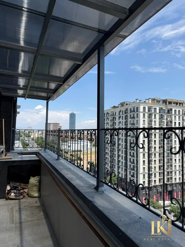 Просторная 3-комнатная квартира с террасой и летней кухней в ЖК Royal House — фото 4