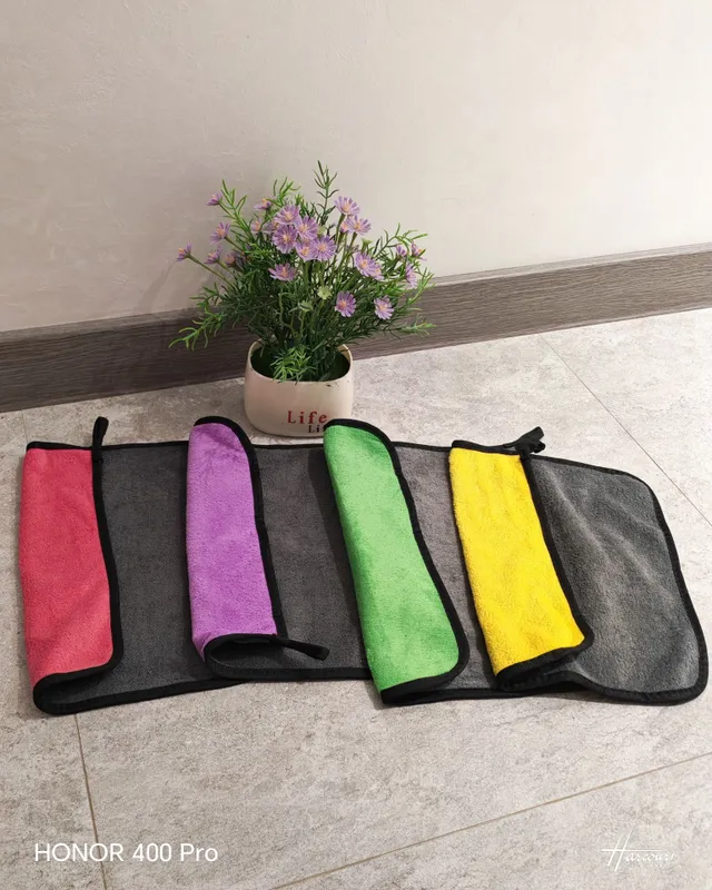 Optom “Yumshoq mikrofiber sochiqlar – tozalash uchun ideal!” “Rangli