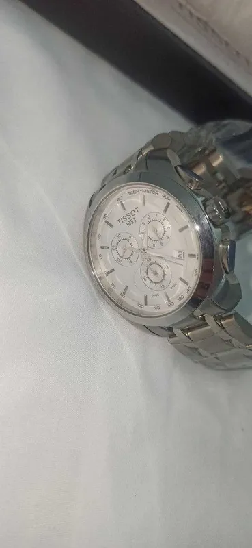 Продается НОВЫЕ часы TISSOT Quartz T035.410А. — фото 3