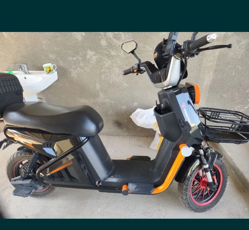 Skuter pentro sotiladi 6