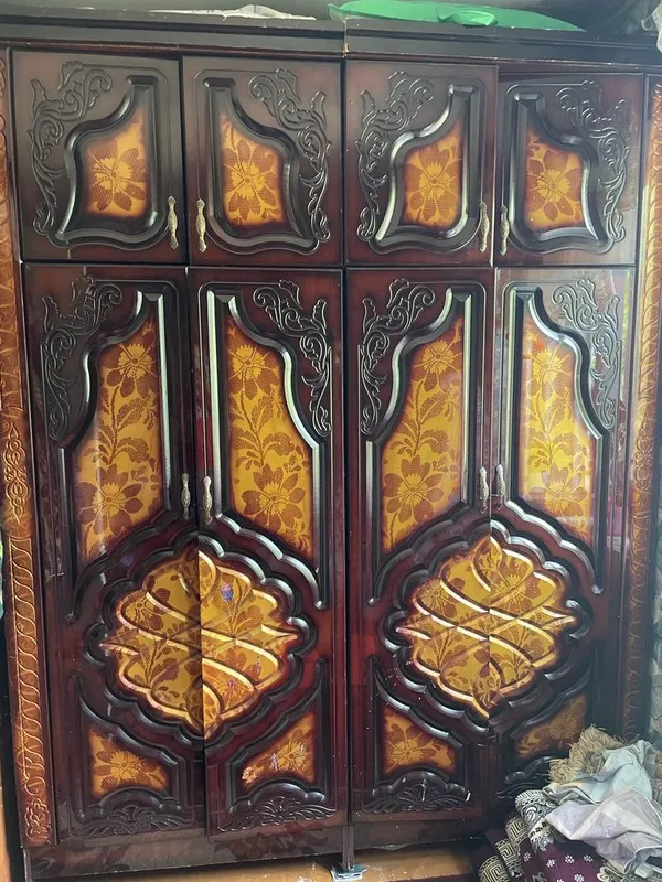 Шкаф Сотилади Срочна Арзон Нархда — фото 1