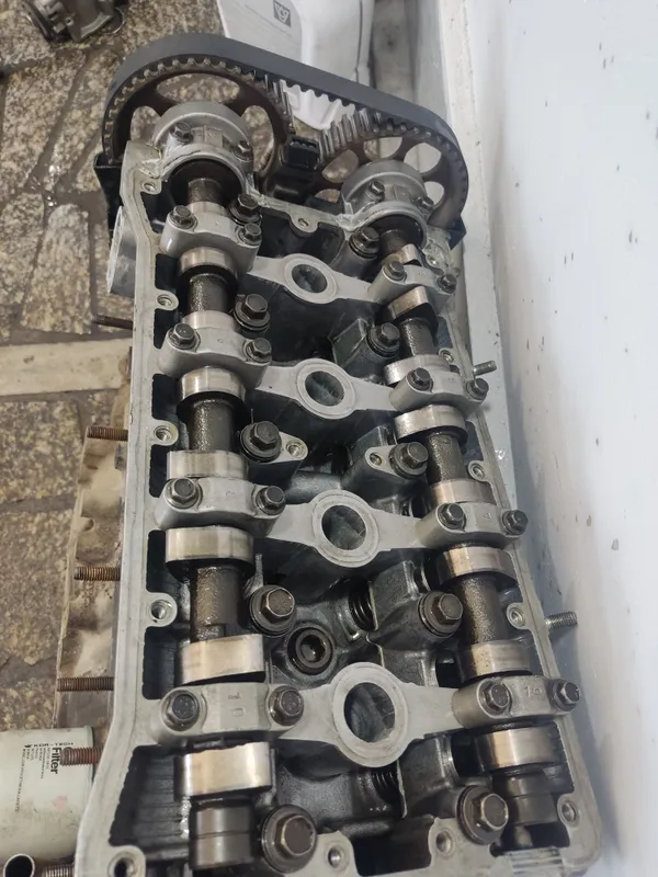 Motor Lacetti 1,6 головка (srochno) 1