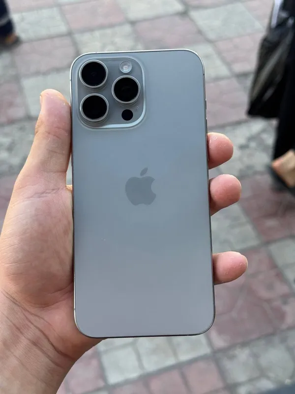 IPhone 15 Pro Max 2