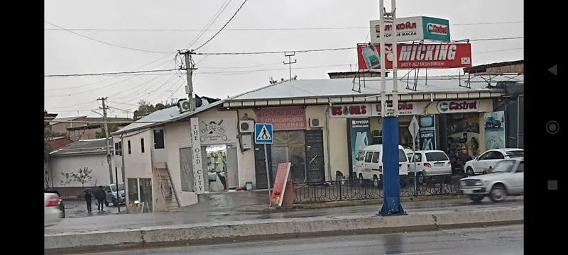 Турар ва нотурар жой сотилади нурафшон куча фасад 50 метр 7