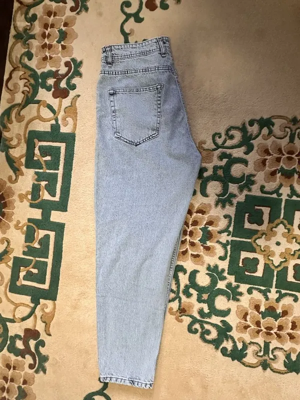Продам брюки новые