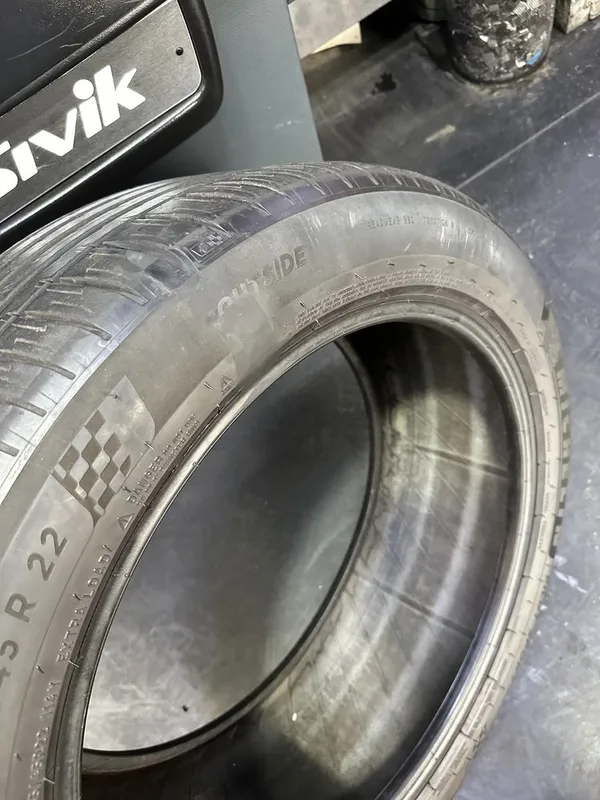 Michelin Pilot Sport 4 SUV 285/45 R22 — фото 3