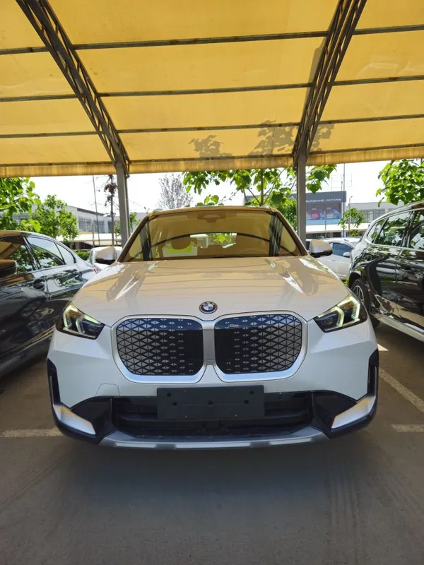Bmw ix1 25L ev 510km