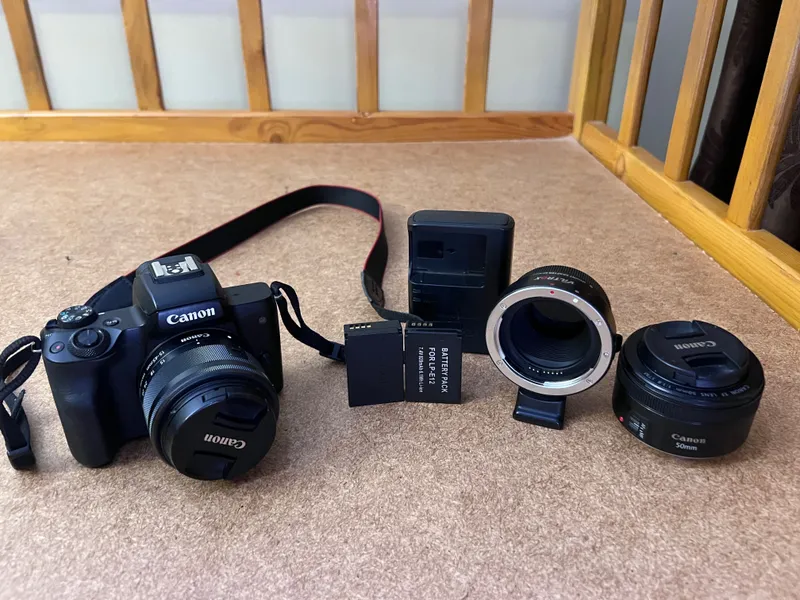 Canon m50 mark i + kit lens + 50mm EF lens + Vitrox EF adapter — фото 4