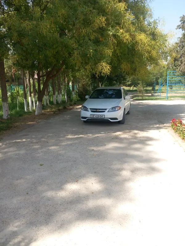 Yaxshi mashina. Narxini kelishamiZ 4 Yaxshi mashina. Narxini kelishamiZ 4
