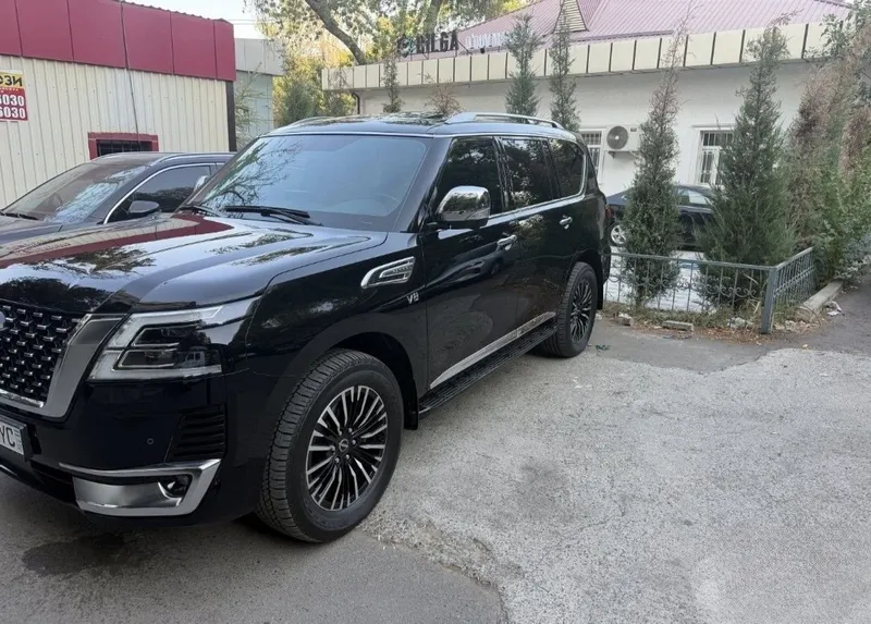 Nissan Patrol platinum 2 Nissan Patrol platinum 2