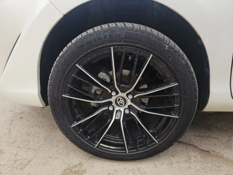 Tayota PriusC 2021 Hybrid SROCHNA SOTILADI — фото 3