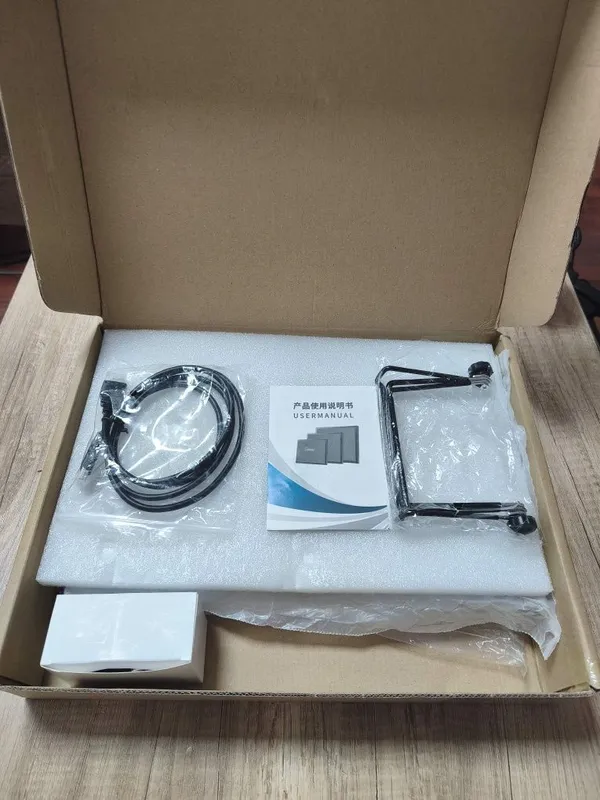 Mini monitor LED/IPS/HD 4 Mini monitor LED/IPS/HD 4