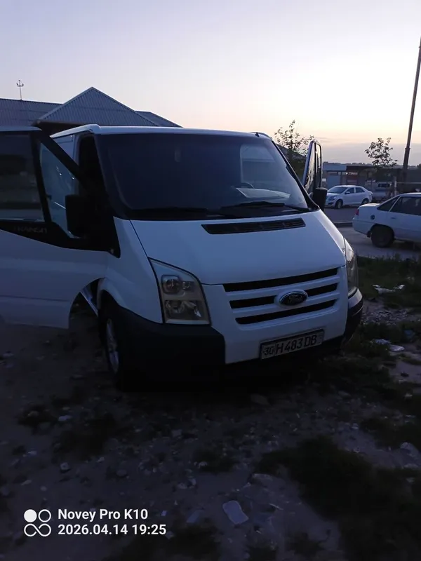 Moshina sotiladi xolati ideal Tranzit Ford 2 Moshina sotiladi xolati ideal Tranzit Ford 2