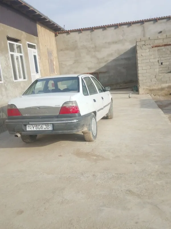 Nexia 1.5sons tramblor 1997 8