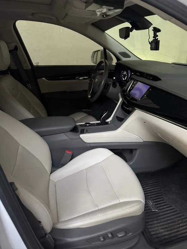Cadillac XT6 2020 года с минимальный пробегом 4 Cadillac XT6 2020 года с минимальный пробегом 4