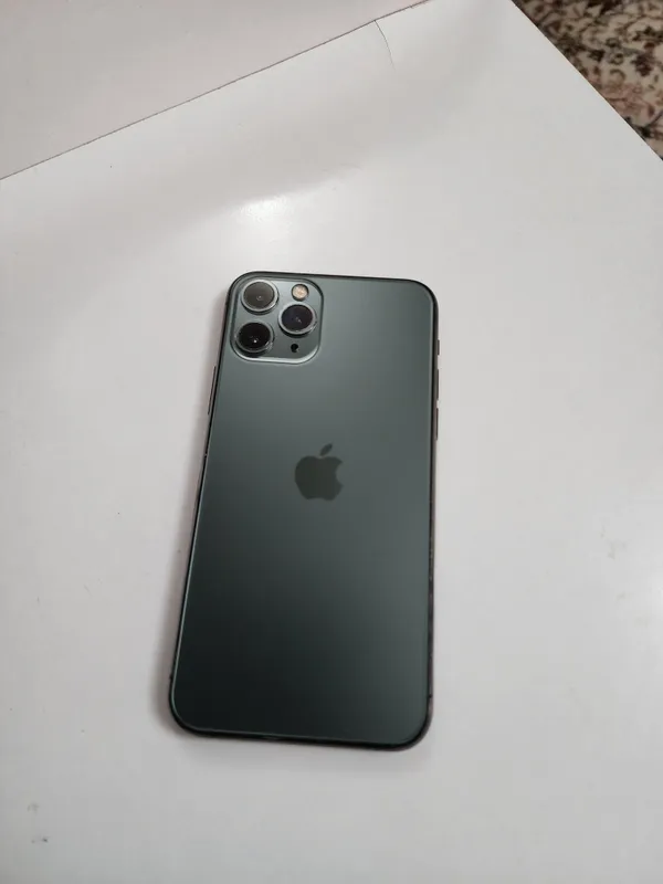 iphone 11 Pro J/A Might Grean 64GB 10