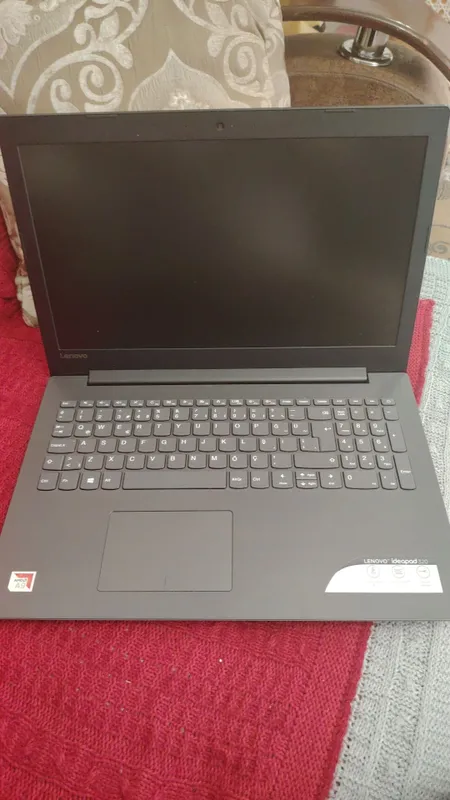 Nootbook Lenovo lkbbvbjıolffd