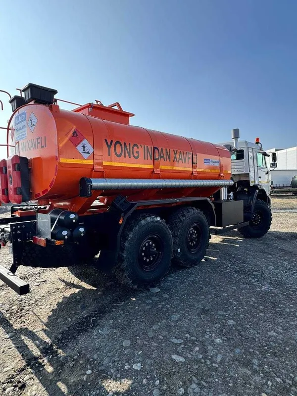 КАМАЗ 43118 топливозаправщик 12 кубов 4