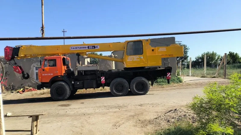 Услуга: автокран-вездеход 25 тонн 2 Услуга: автокран-вездеход 25 тонн 2