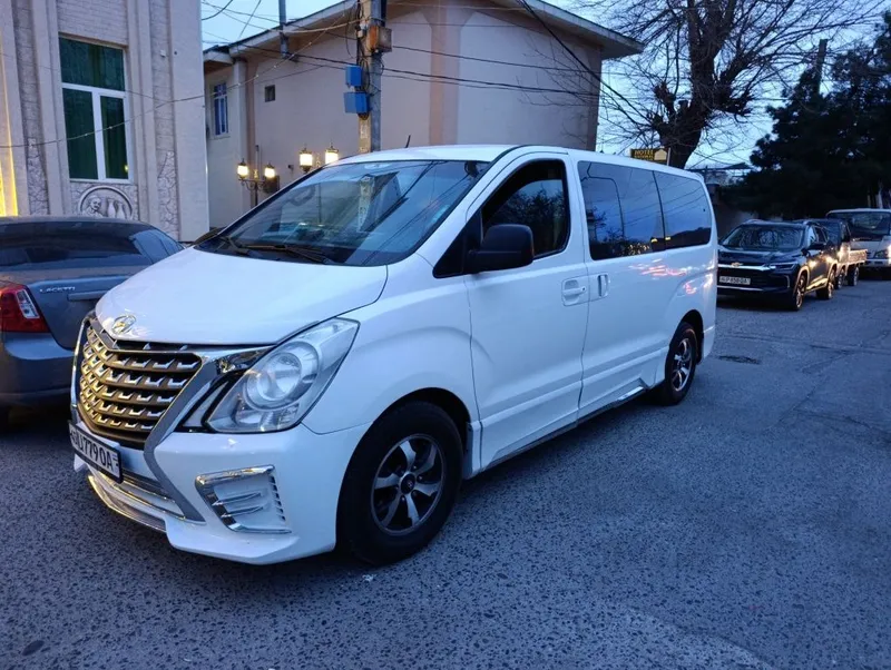 Hyundai H1 2012 benzin propan .probeg 260