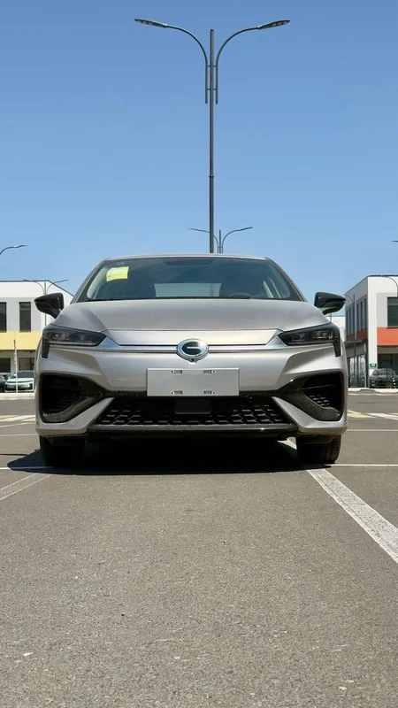 GAC Aion S 480km | 2024-Yil | 0 Probeg | 3 yilga 733$ dan 4 GAC Aion S 480km | 2024-Yil | 0 Probeg | 3 yilga 733$ dan 4