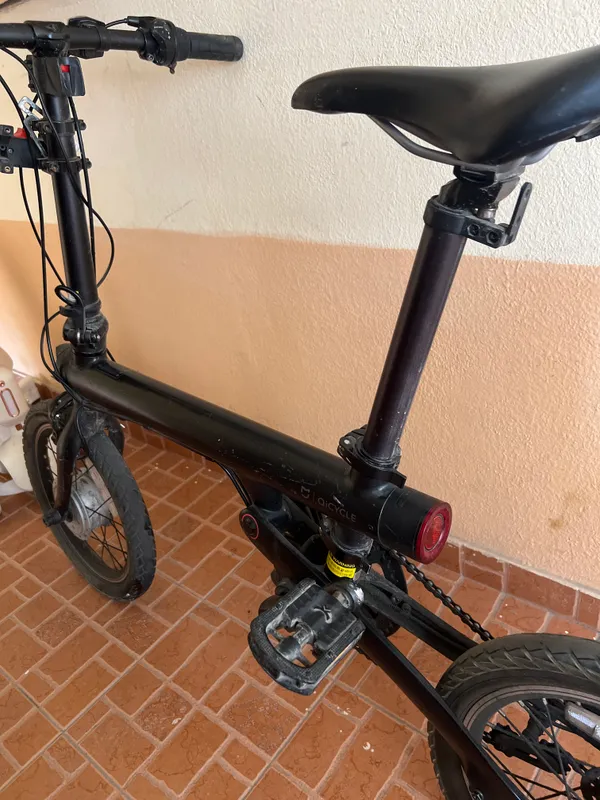 Продаю электровелосипед QiCycle EF1