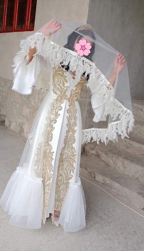 ansambl kelin look