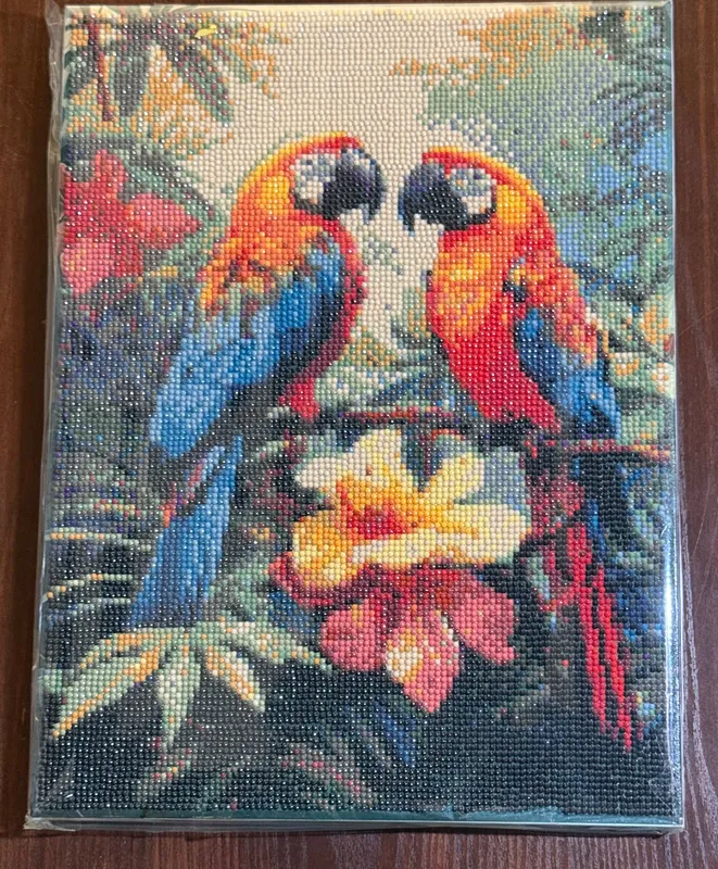 Алмазная мозаика «Попугаи» — ручная работа, 30×40 см
