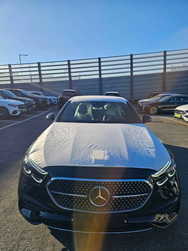 Mercedes-Benz w214 E300 4matic 2026