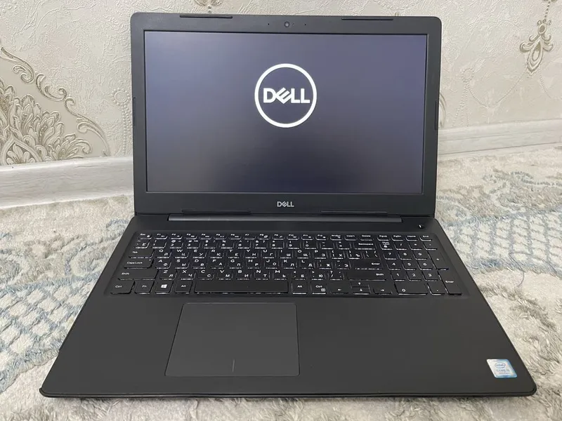 Продам ноутбук Dell Latitude 3590 — фото 1