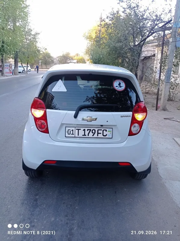 Автомобиль Spark chevrolet 3 Автомобиль Spark chevrolet 3