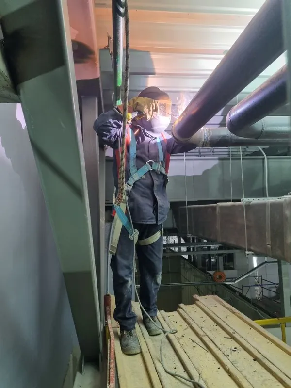 Электрогазосварщик Аргоншик
