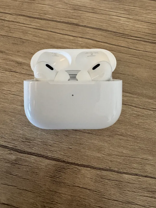 AirPods Pro 2 — фото 1