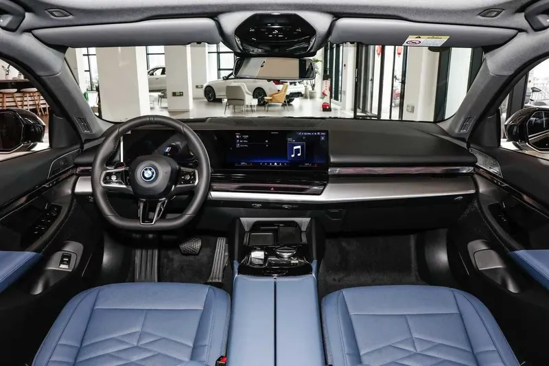BMW i5 50l naxt va xalol nasiyaga 3 BMW i5 50l naxt va xalol nasiyaga 3