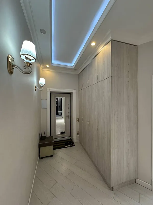 Продаётся 2-комнатная квартира, 52 м², 3/4 этаж (кирпичный дом) 8